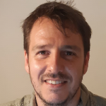 “La scuola ha un problema solo, i ragazzi che perde” con Simone Consegnati